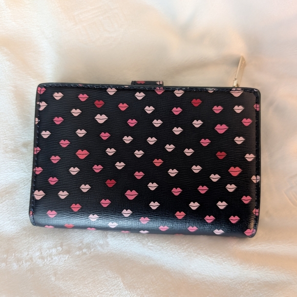 Kate Spade Black and Pink Lip Print Leather Medium Bifold Wallet EUC - Picture 2 of 8